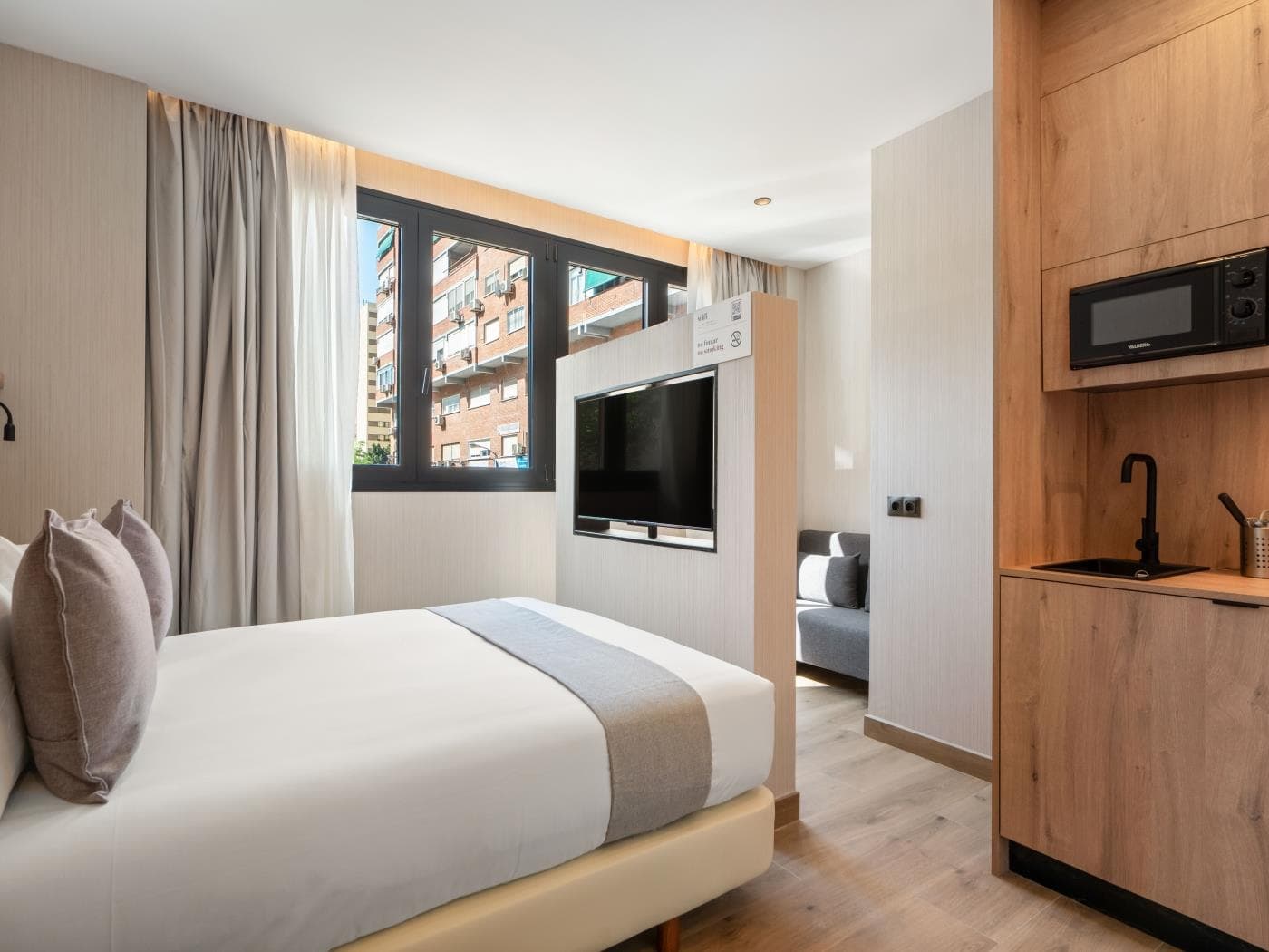Dobo Madrid Betanzos, foto 2