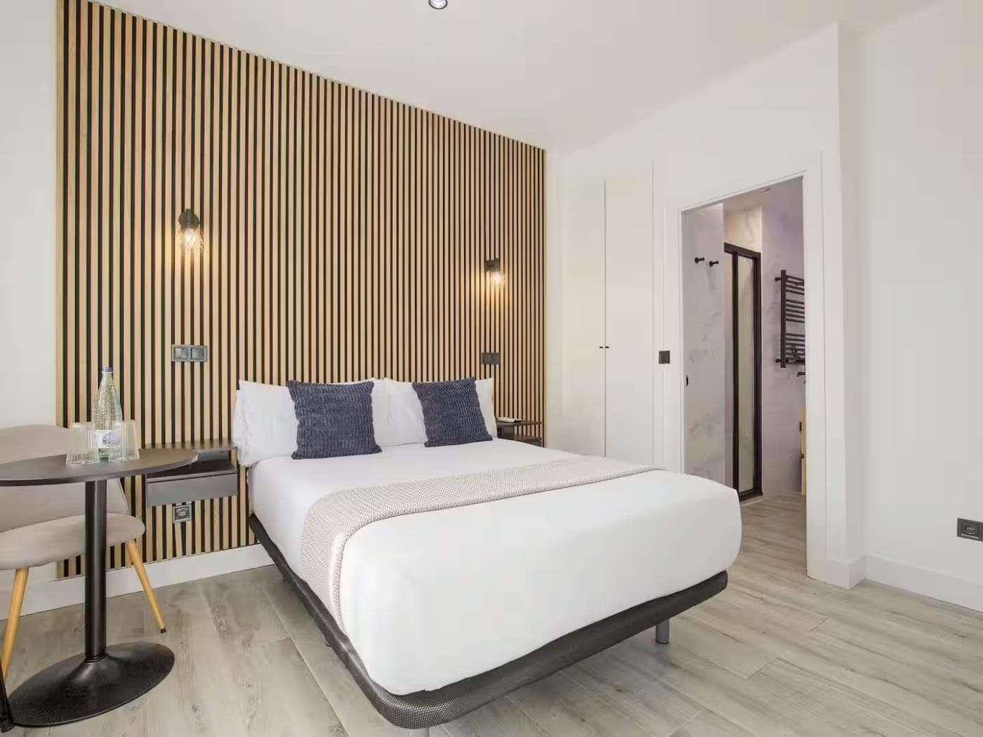 Dobo Madrid Lucero