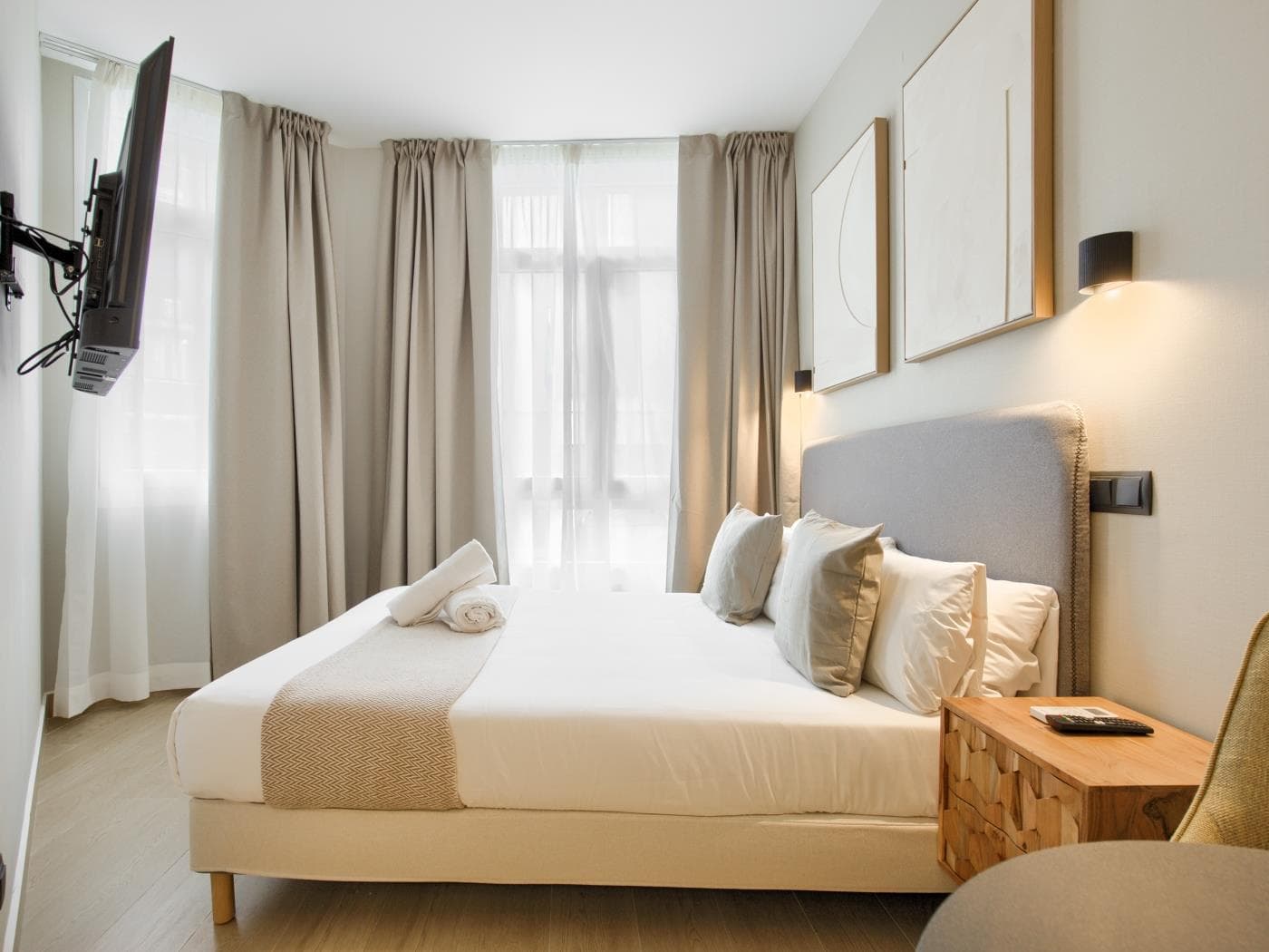 Dobo Madrid Murillo
