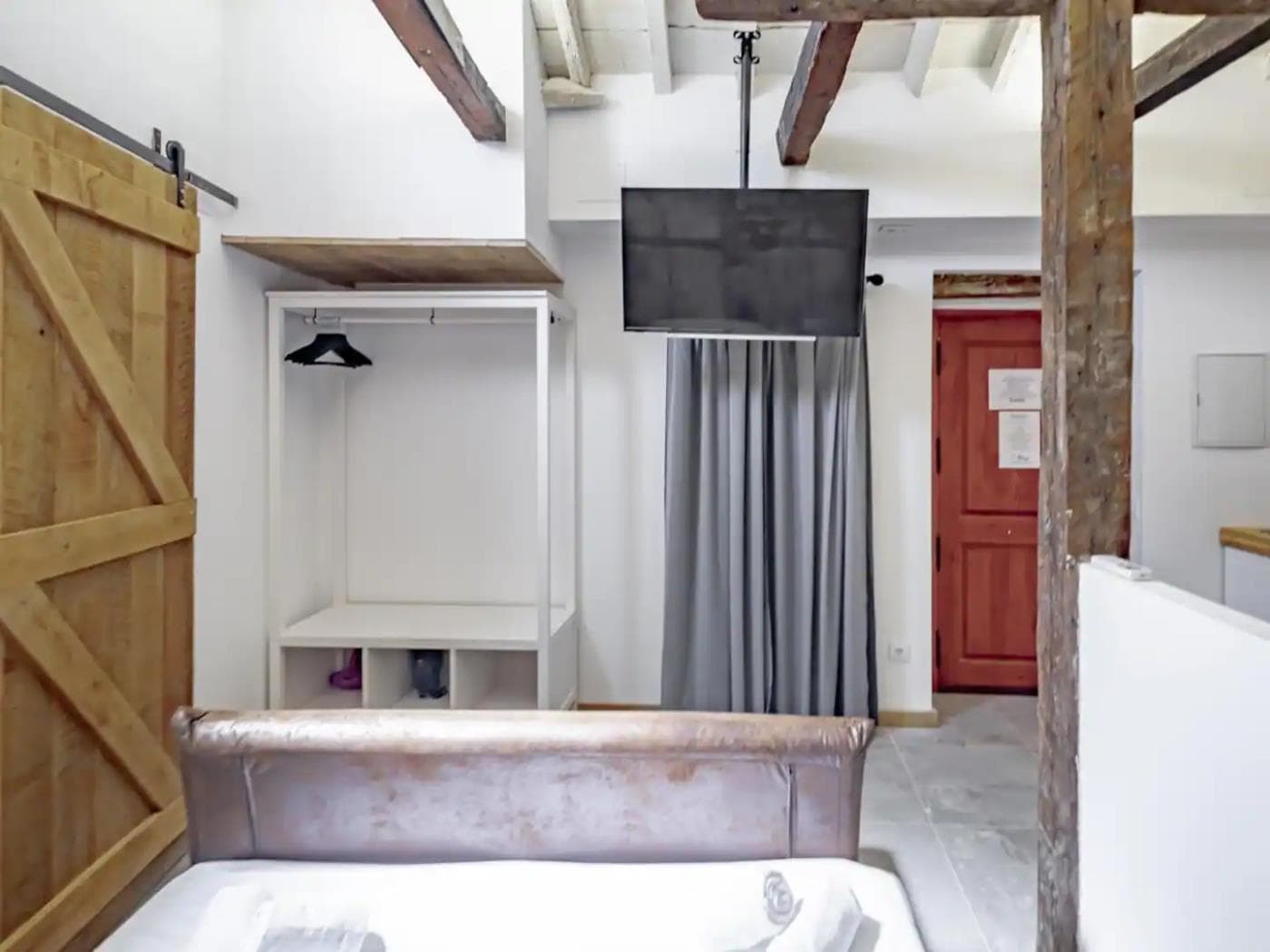 Trinitarios Apartment
